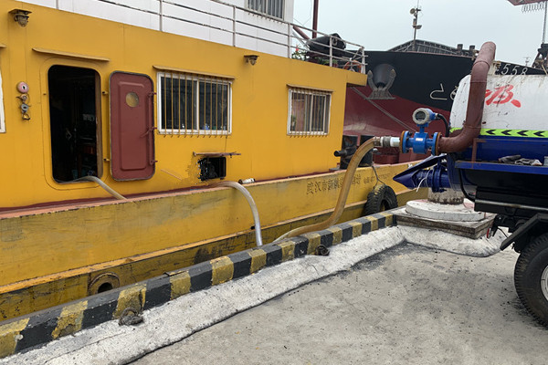 1595476492502726.jpg 吸污作業(yè).jpg