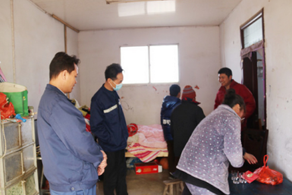 1613629801414799.jpg 慰問(wèn)3.jpg