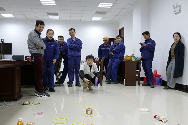 1614498968664025.jpg 套圈圈.jpg