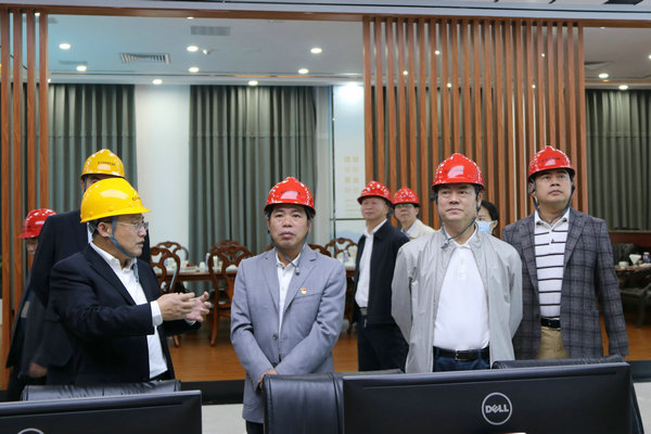 1616555842837671.jpg 中控室參觀(guān).JPG