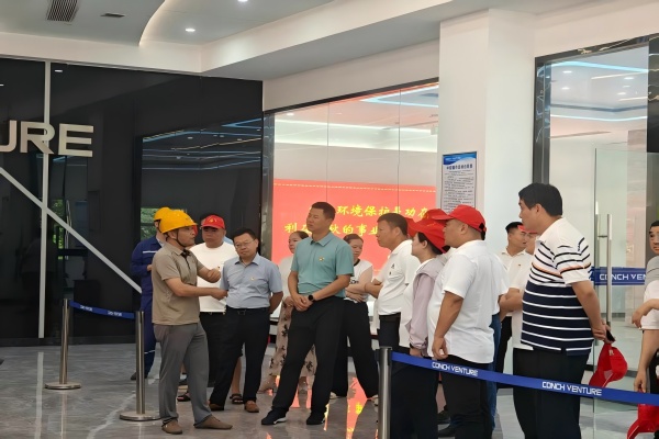 水利局一行至德興海創(chuàng  )參觀(guān).jpg